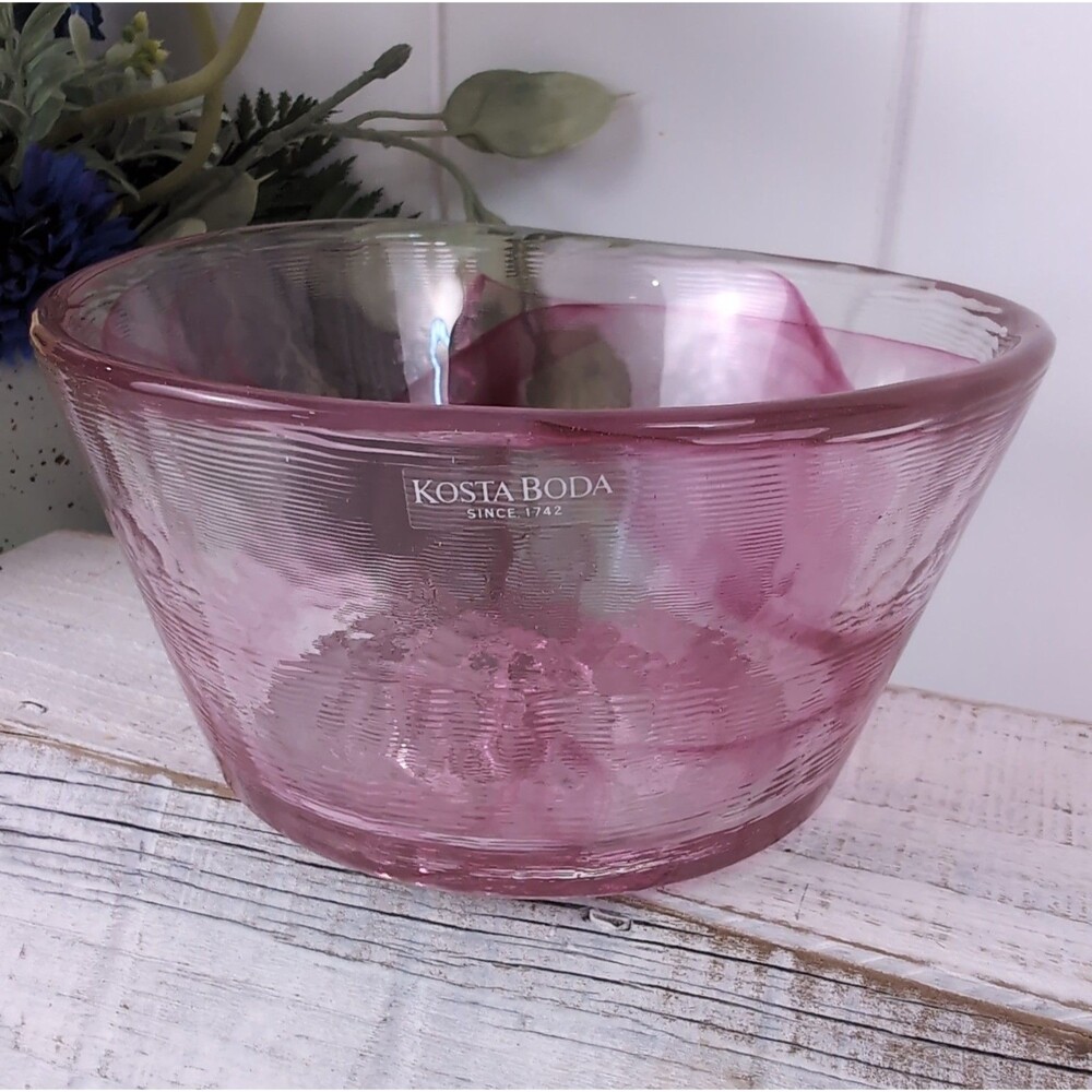 Kosta Boda “Mine” Pink Swirl Art Glass Bowl Ulrica Hydman‑Vallien UHV Snake